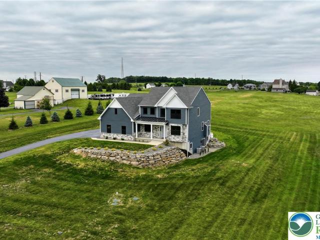 House for sale in Bushkill, Pennsylvania