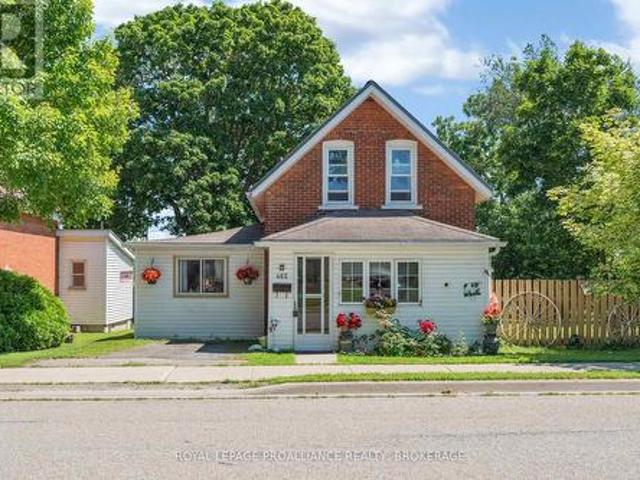 House for sale in Gananoque, Ontario