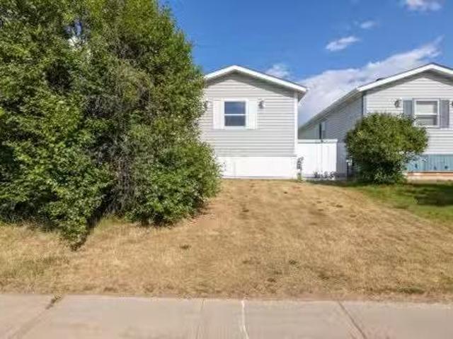 House for sale in Fort Mcmurray, Alberta