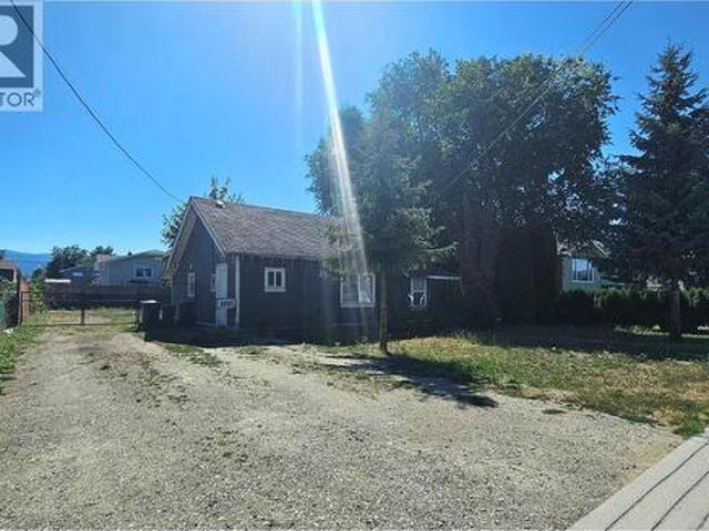 House for sale in Winfield, British Columbia