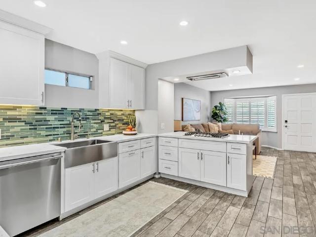 Townhouse for sale in Coronado, California