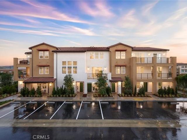 Townhouse for sale in Covina, California