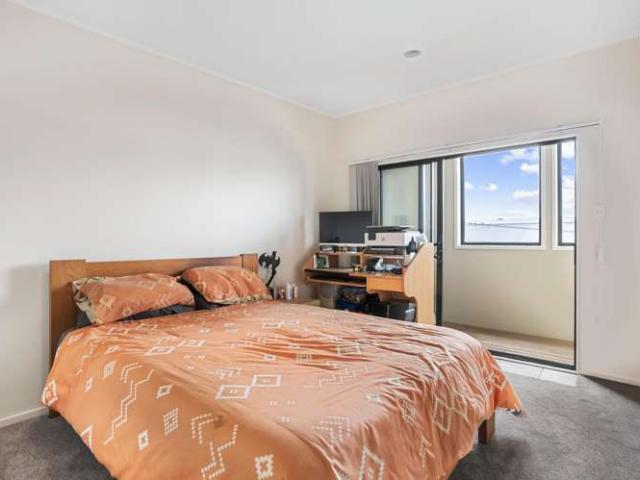 House for sale in Onehunga, Oroua County