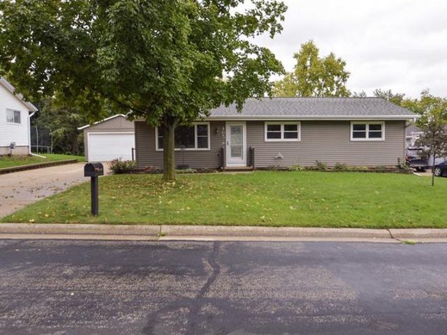 House for sale in Fort Atkinson, Jefferson County
