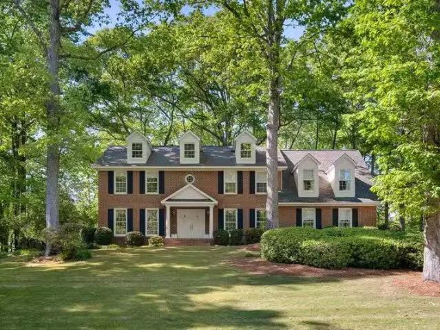 House for sale in Auburn