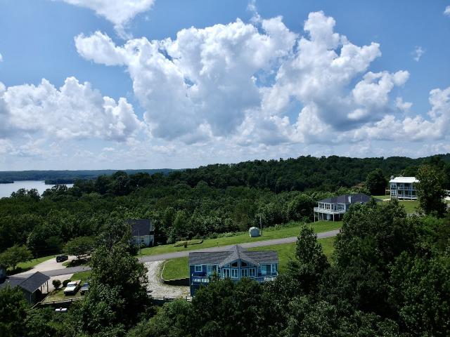 House for sale in Waverly