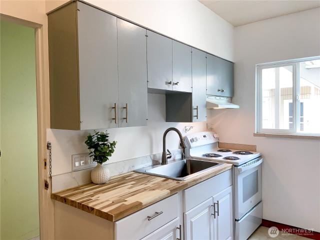 Condo for sale in Bainbridge Island