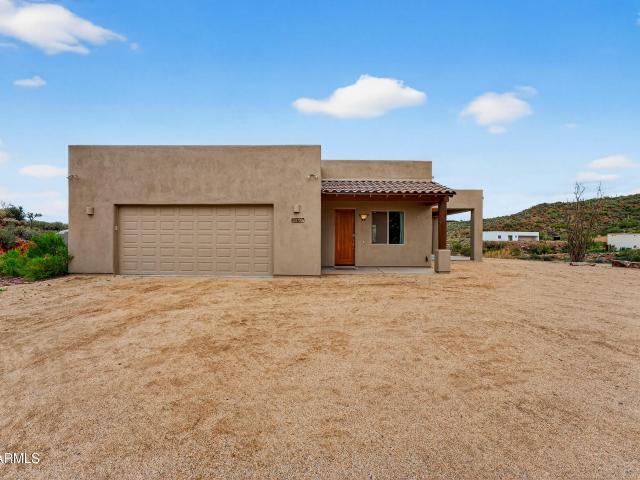 House for sale in New River, Arizona