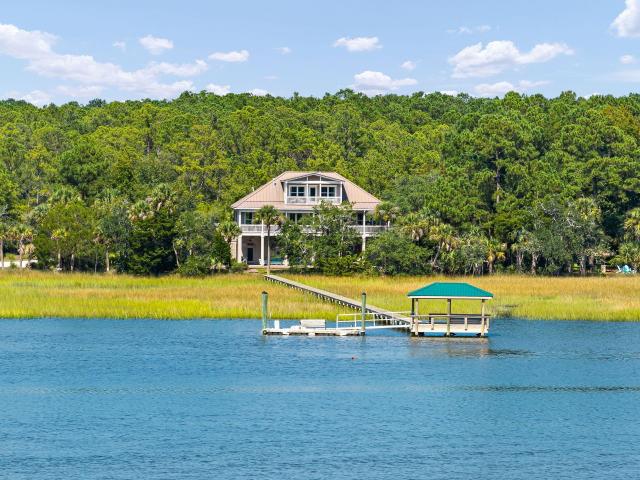 House for sale in Awendaw, South Carolina