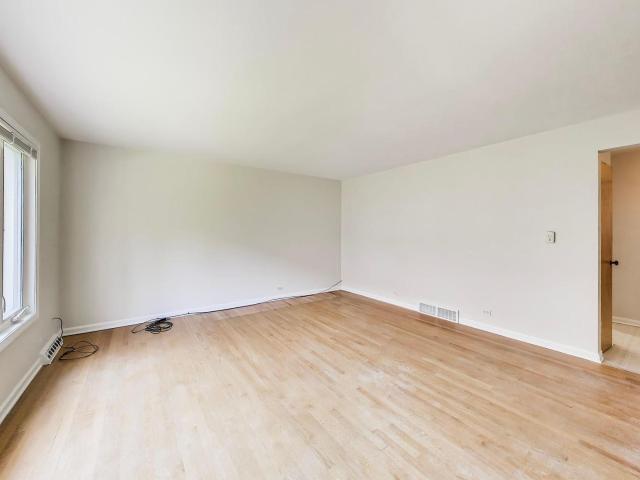 Townhouse for sale in Skokie, Illinois