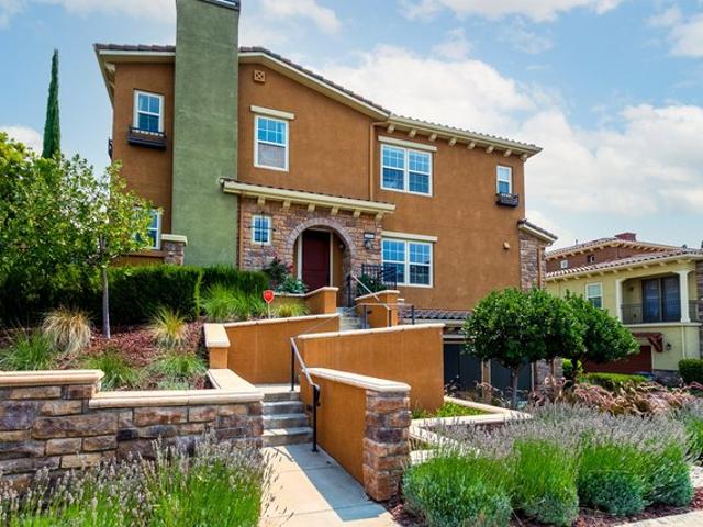 Condo for sale in Dublin, California