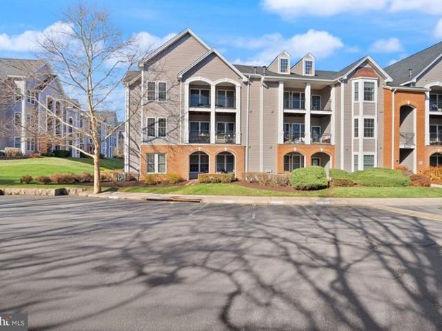 Condo for sale in Virginia