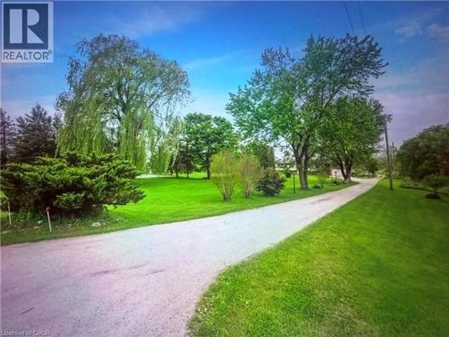 House for sale in Ancaster, Ontario