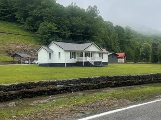 House for sale in Vicco, Kentucky
