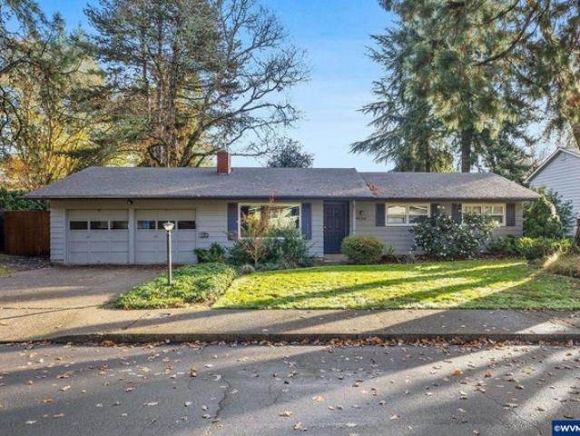 House for sale in Oregonia