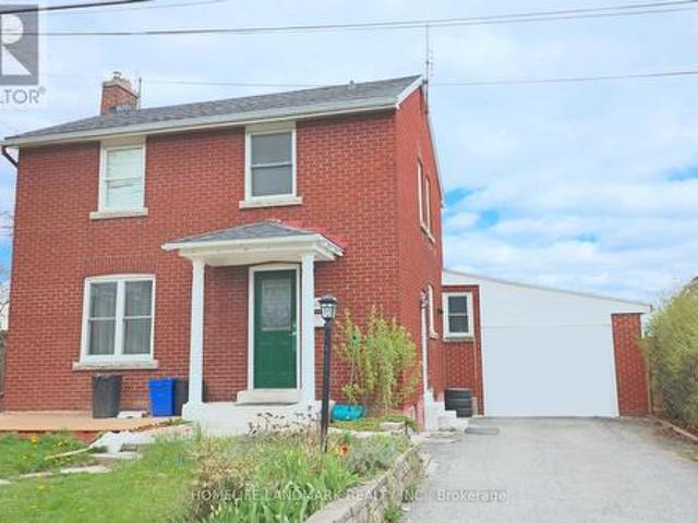 House for sale in Niagara, Ontario