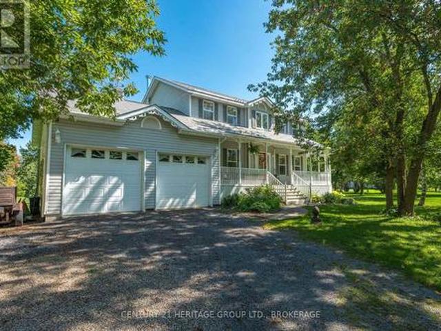 House for sale in South Frontenac, Ontario