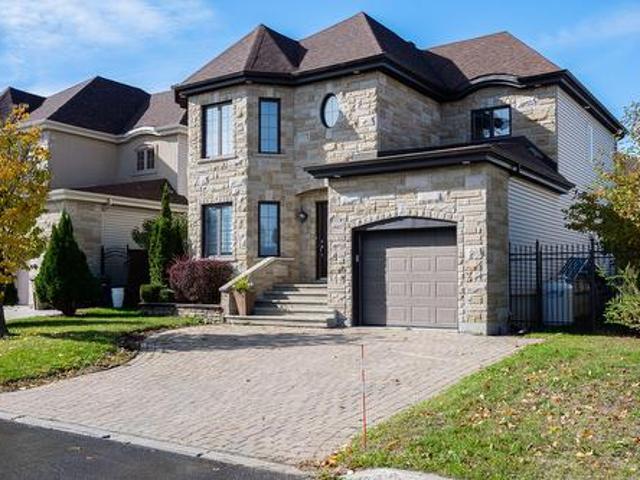 House for sale in Chomedey, Quebec