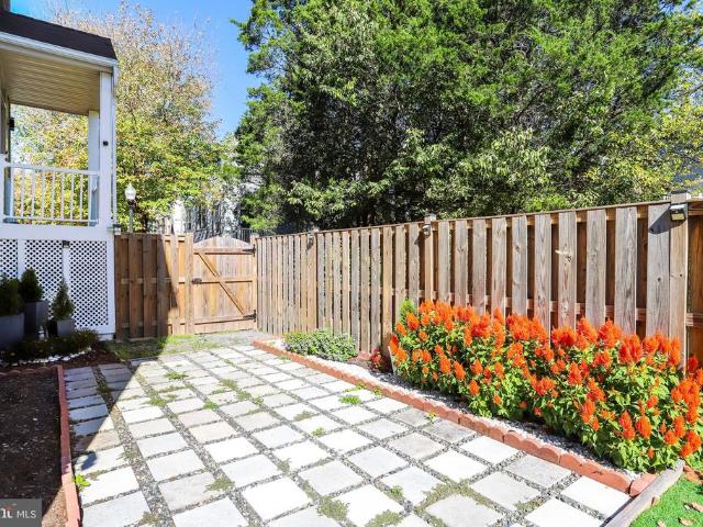 Townhouse for sale in Sterling, Loudoun County