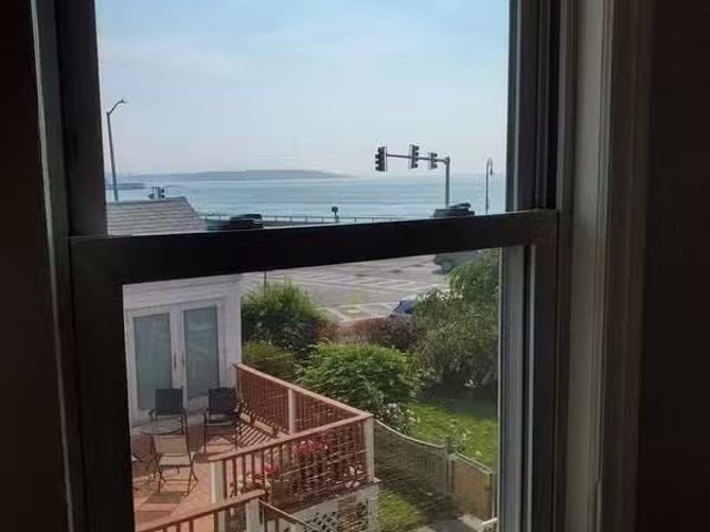 Condo for rent in Lynn