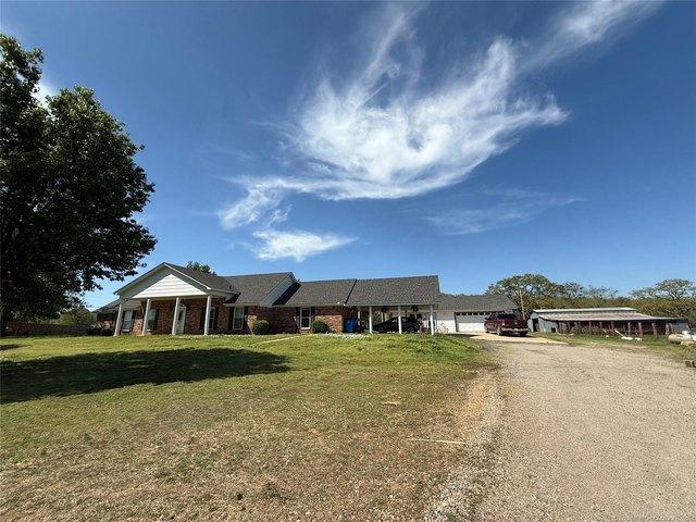 Farm for sale in Sallisaw, Oklahoma