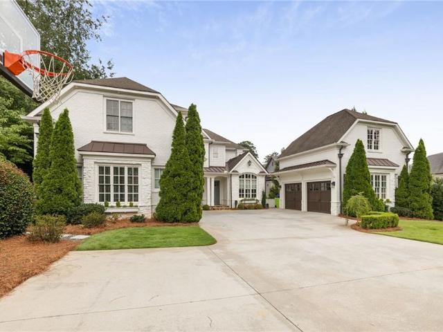 House for sale in Sandy Springs, Georgia