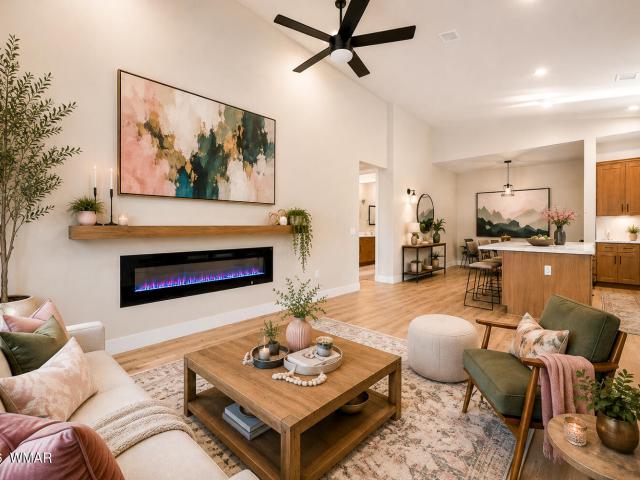 Townhouse for sale in Navajo, Arizona