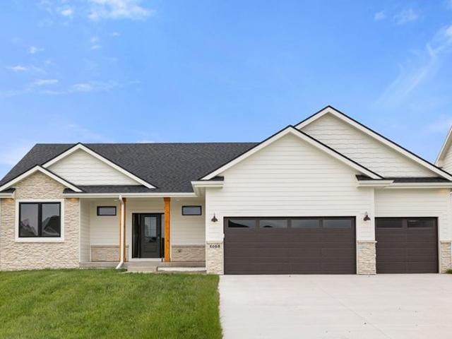 House for sale in Urbandale, Iowa