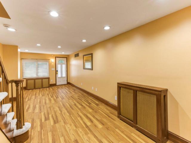Townhouse for sale in Burlington, New Jersey