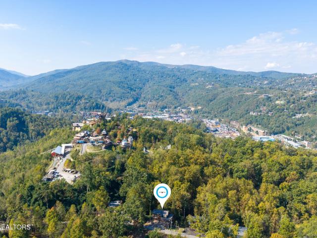 House for sale in Gatlinburg, East Tennessee
