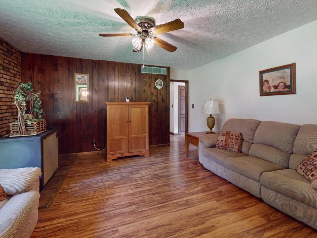 House for sale in Olive Hill, Kentucky