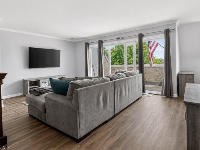 Condo for sale in Cedar Grove, New Jersey