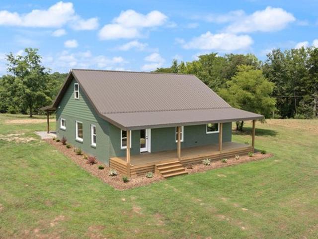 Farm for sale in Greensburg, Green County