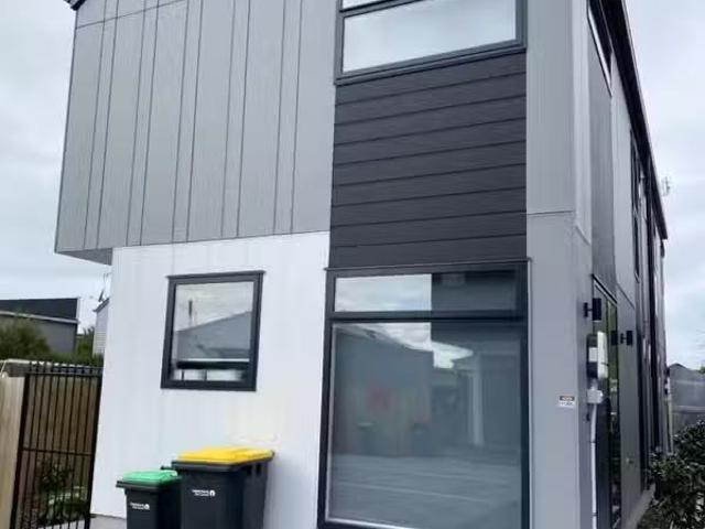 House for rent in Heathcote, Canterbury