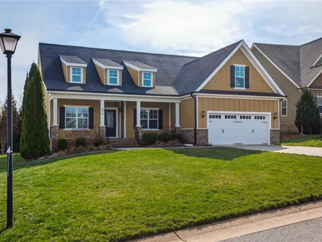 House for sale in Pfafftown, North Carolina