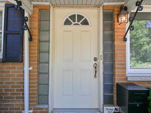House for sale in Milwaukee, Wisconsin