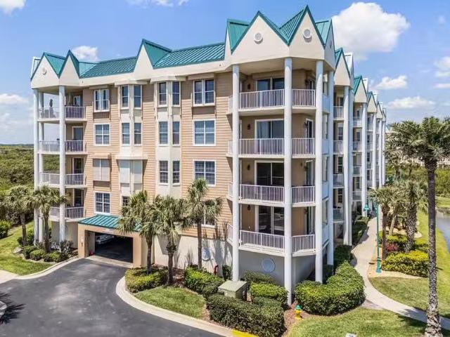Condo for sale in Daytona Beach
