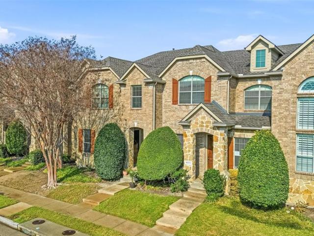 Townhouse for sale in Plano, Texas