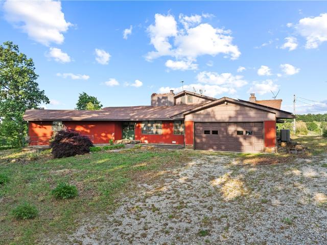 Farm for sale in Ark