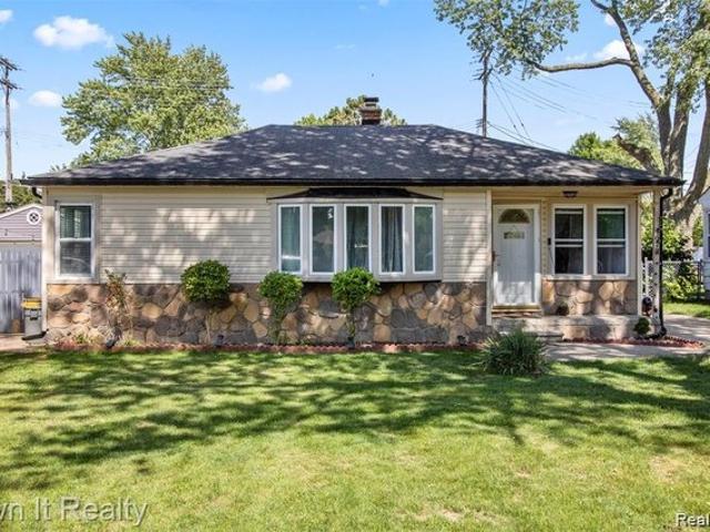 House for sale in Dearborn Heights, Michigan