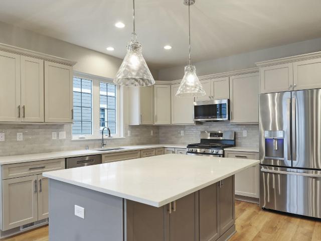 House for sale in Pleasant Prairie, Wisconsin