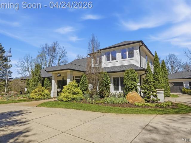 House for sale in Novi, Michigan