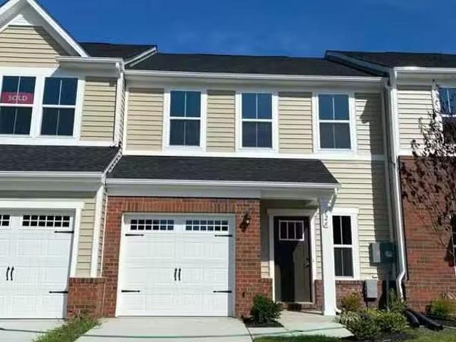 Condo for rent in Williamsburg