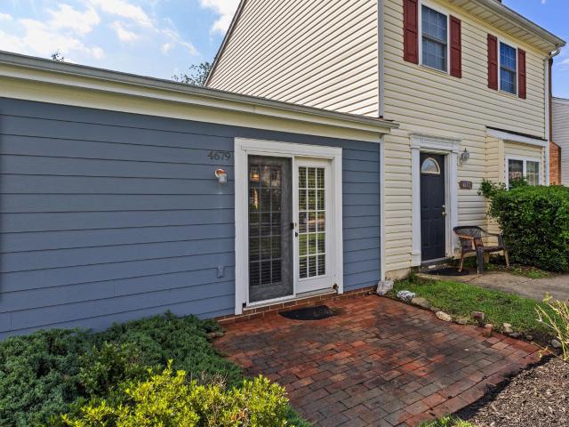 Townhouse for sale in Virginia