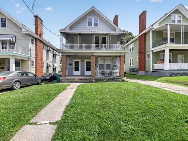 House for sale in Roselawn, Ohio