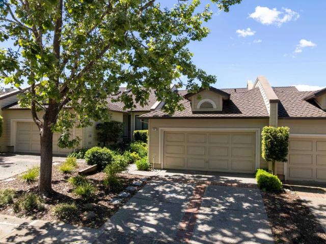 Townhouse for sale in Walnut Creek, California