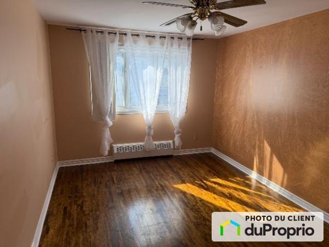 Apartment for rent in Laval-des-Rapides, Laval (région administrative)