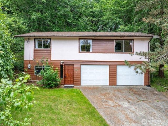 House for sale in Mccleary, Washington