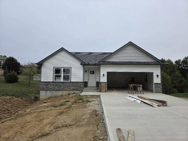 House for sale in Dry Ridge, Grant County