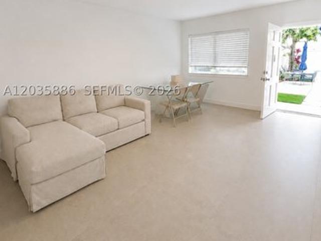 Condo for sale in Hallandale, Florida
